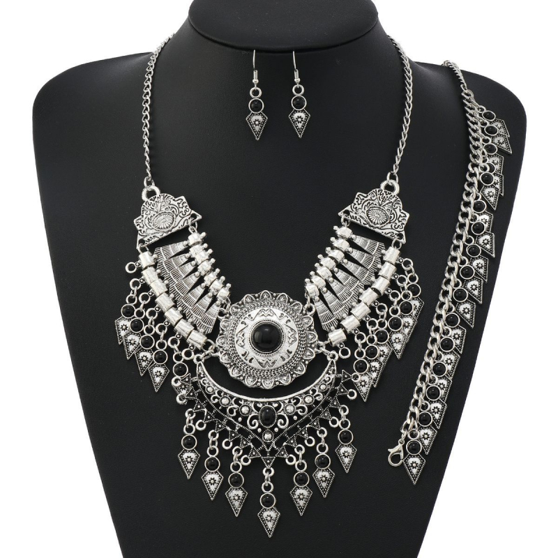 Colier retro cu ciucuri, stil etnic Xizang, trei piese, european și american, cu brățară, pulover, lanț, claviculă, costum