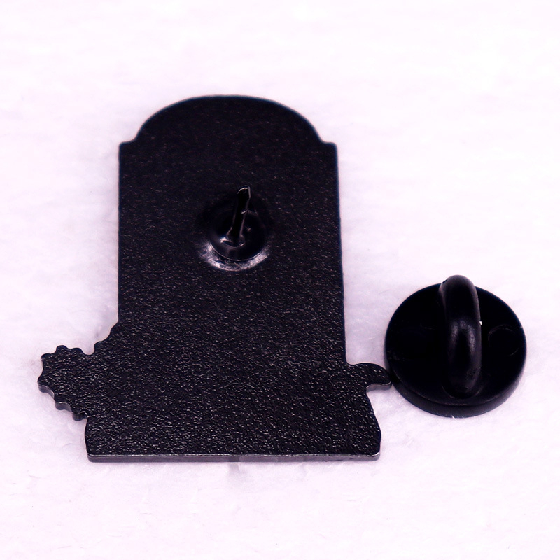 Negeriant pakankamai vandens, antkapio sagės ženklelio aksesuarai