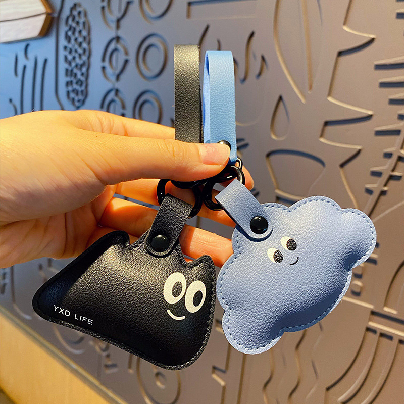 Bőr fekete macska kis medál kulcstartó gyönyörű kreatív férfi és női táska kulcstartó medál medál medál