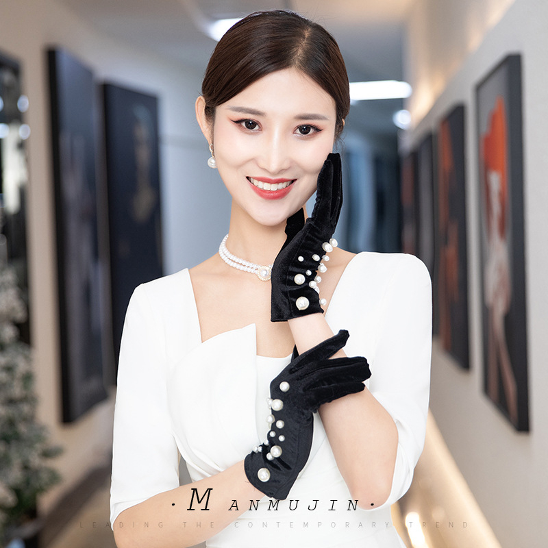 Socialite Retro trumpos juodos aksominės perlų pirštinės nuotakos vestuvinė suknelė fotografijos turas fotoportretų aksesuarai