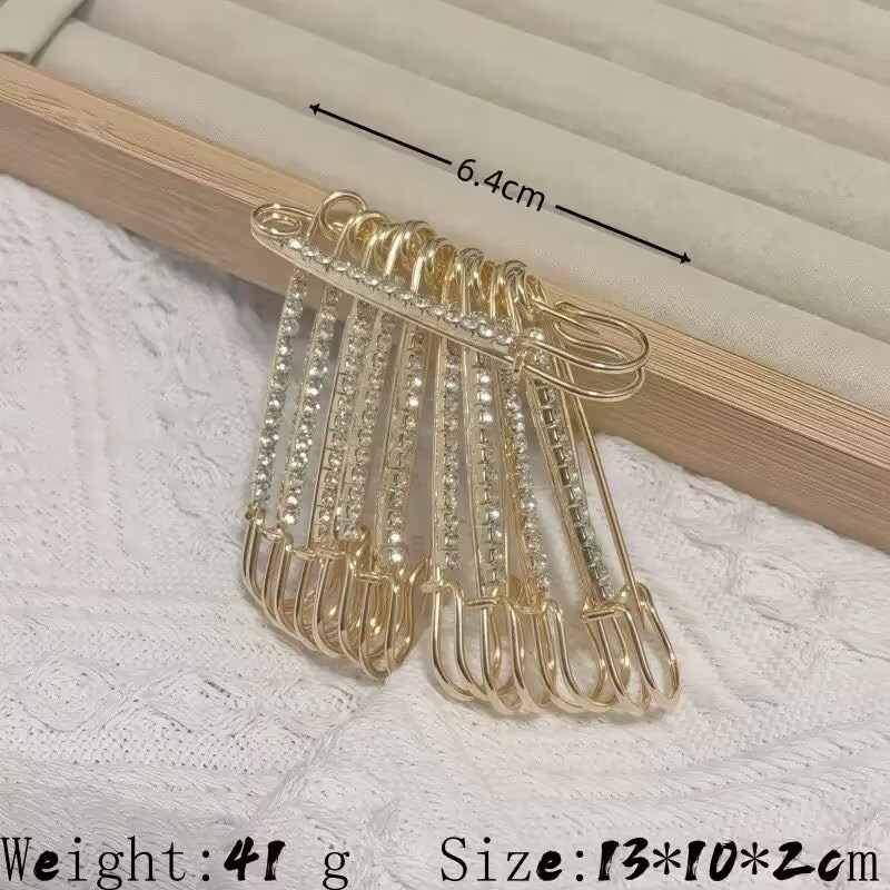 Határokon átnyúló e-kereskedelem, legkelendőbb butik gyémánt bross, U alakú strassz kitűző, ruházati kiegészítők, fix kitűző, fényvédő csat