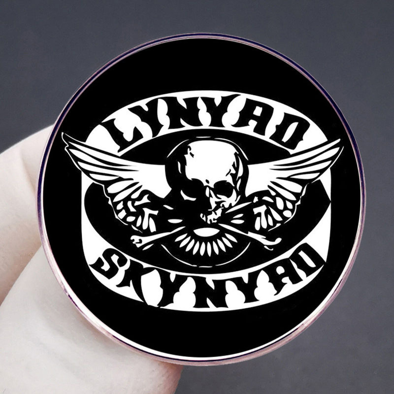 Lynyrd Skynyrd Linnard skinard bross, déli rockzenekar jelvény, kitűző, fém jelvény