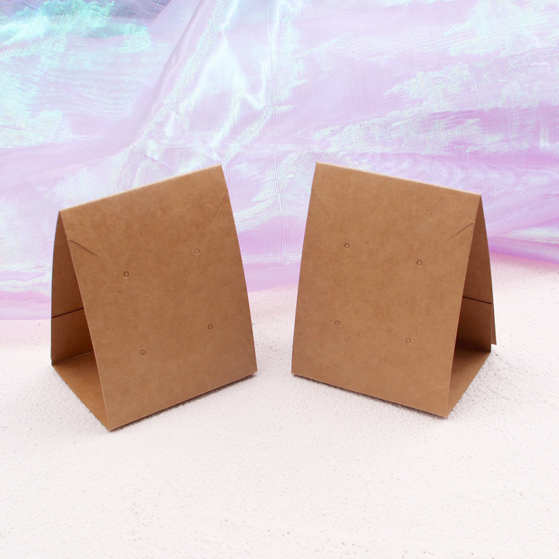 50 darab öntartó fülbevaló, nyaklánc, kartondoboz, barkács ékszer kiegészítők, fülcsipesz, ékszerkiállító állvány