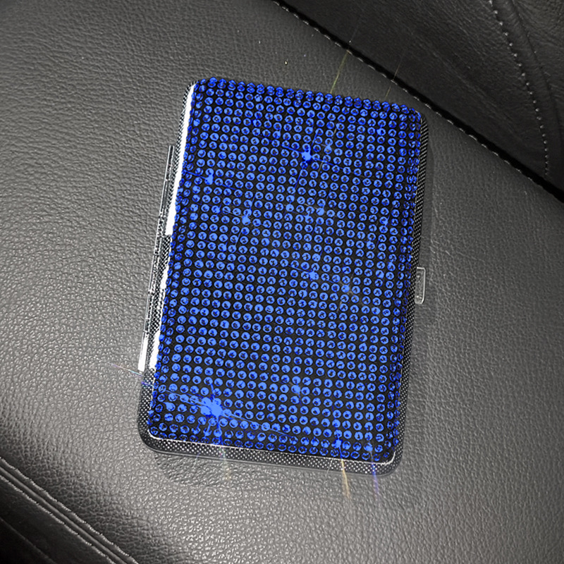 Piiriülene loominguline teemantidega kaunistatud naiste sigaretikarbi kleebis teemant Rhinestones üliõhuke roostevabast terasest kaasaskantav sigaretikarp naiste sigaretikarp ruudukujuline