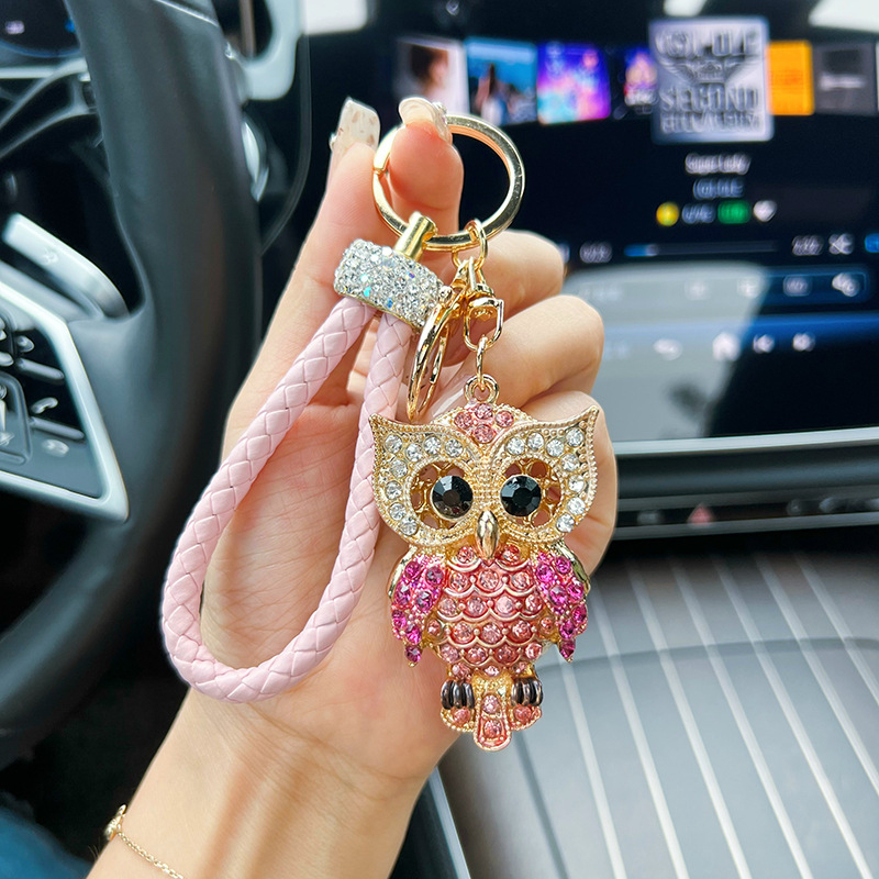 Gyémánttal kirakott bagoly autós kulcstartó férfi és női kreatív iskolatáska medál fém autós kulcstartó határokon átnyúló apró ajándékok