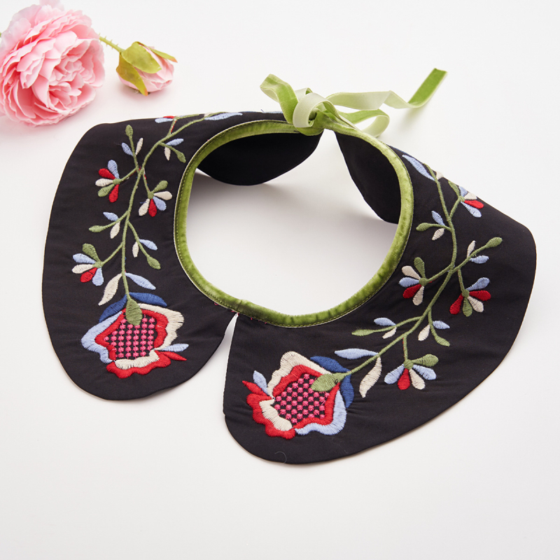 Új kreatív niche Joker dekoratív baba nyakörv gyártók nagykereskedelem női ruházat külkereskedelem műnyakörv kiegészítők export