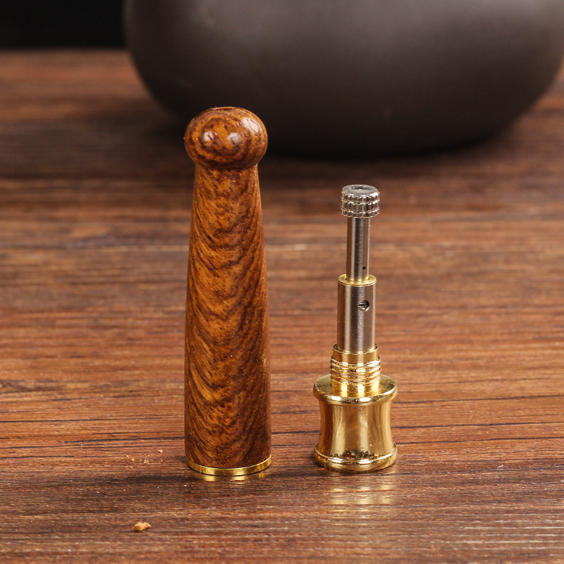 Liellapu rožkoka īsais cigarešu turētājs, biezs, vidējs, plāns, trīs apaļi mutes filtri, var tikt pārstrādāti, pārnēsājami, mazi, smēķēšanas vairumtirdzniecība