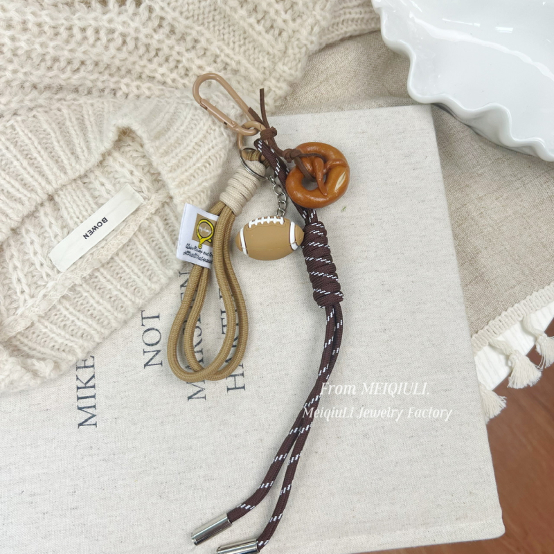 Ins Blogger azonos stílusú szőtt kötél táska medál Advanced Sense MIU nyakba akasztható kulcstartó medál táska medál