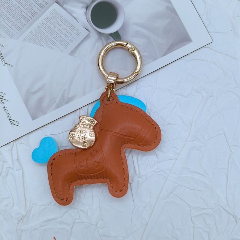 Most gazdag aranyos póni kulcstartó medál pár bőr rajzfilm függő gyönyörű iskolatáska ünnepi ajándék