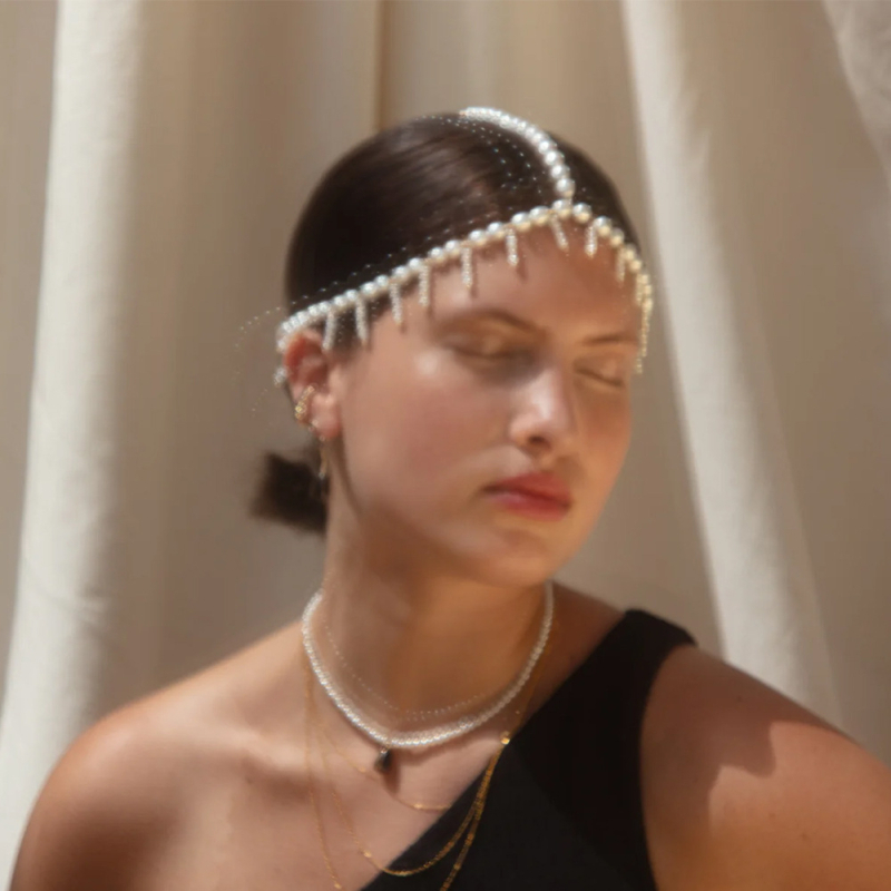 Határokon átnyúló tavaszi új gyöngyös fejpánt női szuper tündér bojtos fejdísz, kiváló minőségű temperamentumos európai és amerikai álarcosbál kiegészítők