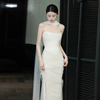 Nuotakos vestuvinė suknelė su vamzdžio formos viršutine dalimi, prancūziška, aukštos klasės, trumpa, paprasta pasveikinimo suknelė