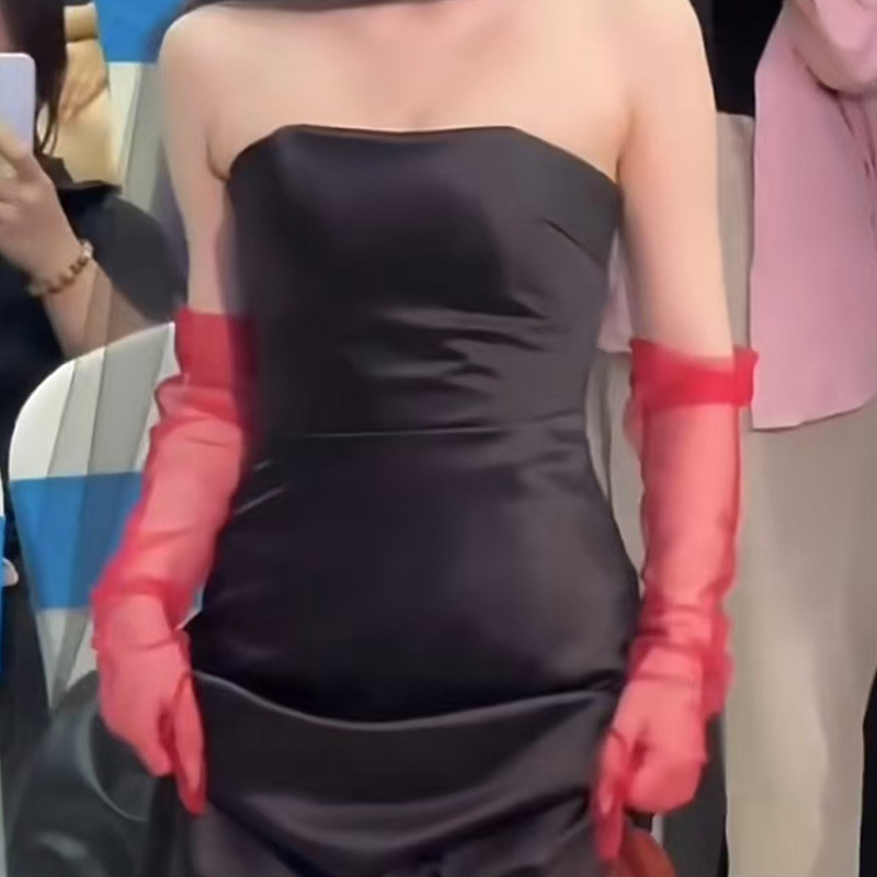 Nuotakos vestuvinė suknelė su vamzdžio formos viršutine dalimi, prancūziška, aukštos klasės, trumpa, paprasta pasveikinimo suknelė