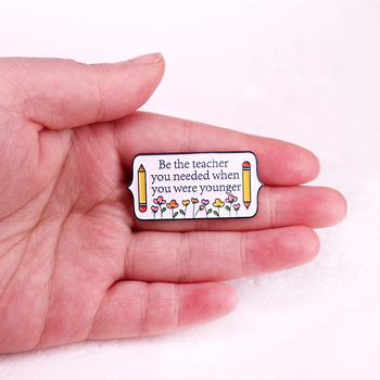 Tanári bross jelvény kiegészítők