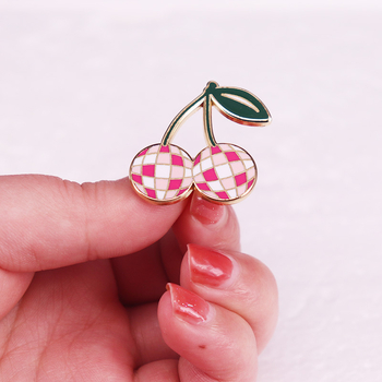 Disco Cherry bross, mókás gyümölcsmix kitűző kiegészítők