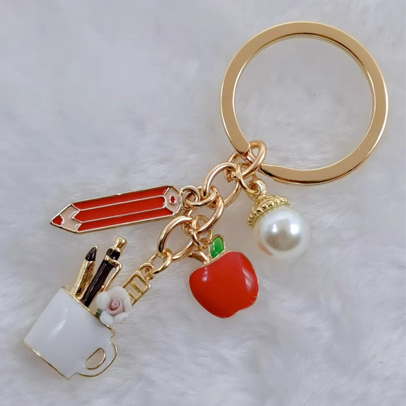 Határokon átnyúló új piros Apple ceruza tolltartó diákoknak ballagási emlékére tanárnapi emlékkulcstartó