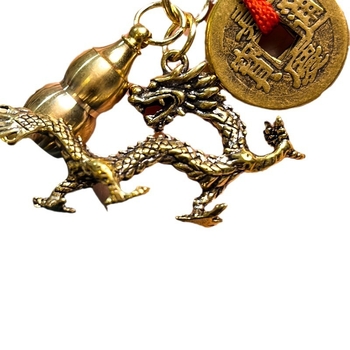 Sárkány év új sárgaréz kulcstartó sárgaréz tök csillagjegy sárkány kulcs medál öt császár pénz csillagjegy sárkány év akció