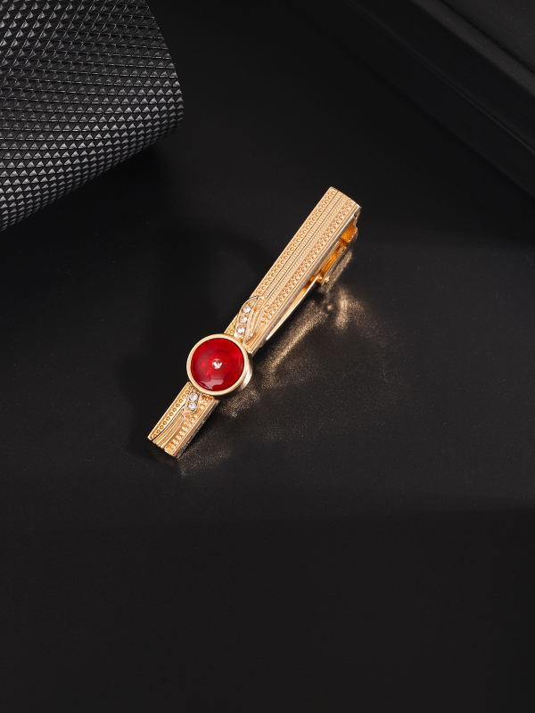 Uus piiriülene ja populaarne meeste pidulik rõivas, kerge luksuslik lipsuklamber teemantvärvi ärimoe isikupärastatud kulla ja hõbedaga