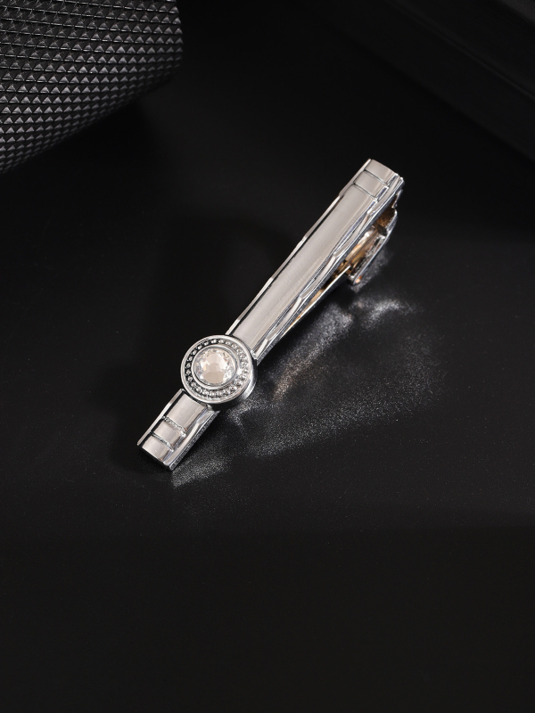 Uus piiriülene ja populaarne meeste pidulik rõivas, kerge luksuslik lipsuklamber teemantvärvi ärimoe isikupärastatud kulla ja hõbedaga