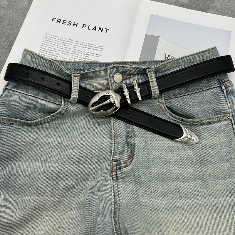 Bullet Belt 2024 New Design Sense Niche Design Vintage ezüst csatos farmer női öv