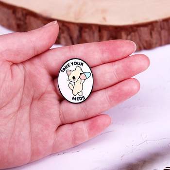 Gyógyszeres zománctű kawaii macskás bross jelvény divatékszer