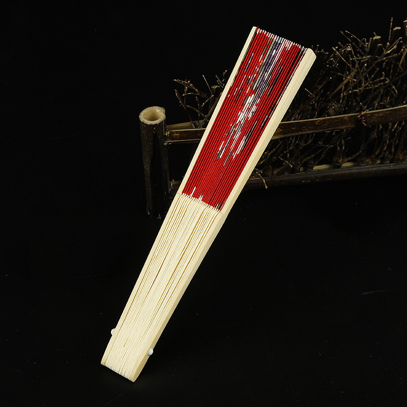 Kínai stílusú összecsukható juanfan bambusz üreges kis papírventilátor kreatív klasszikus antik hordozható női ventilátor esküvői szobadekoráció