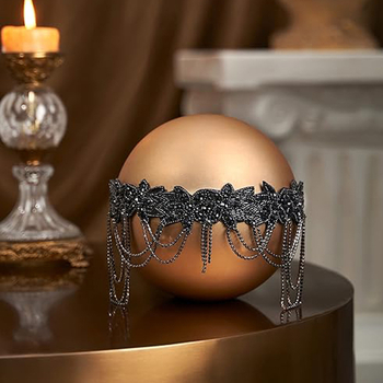 Πηγή Amazon 1920s Halloween Δείπνο Γυναικεία αλυσίδα με φούντα για τα μαλλιά, διακόσμηση μαύρου με χορό με διαμαντένια φτερά