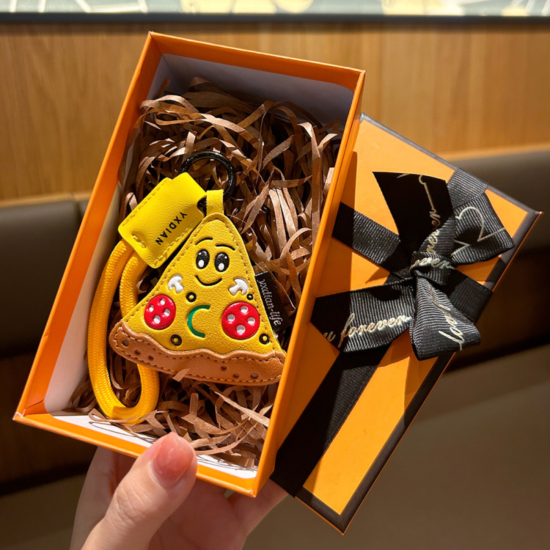 Eredeti valódi kreatív bőr fánk kulcstartó lányoknak iskolatáska medál rajzfilm aranyos stílusú medál nagykereskedelem