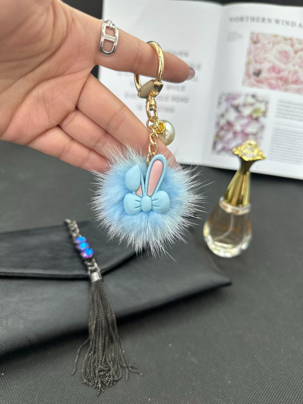 Igazi nercszőrből készült aranyos nyúl autós kulcstartó medál dél-koreai plüss baba babatáskában függő díszek