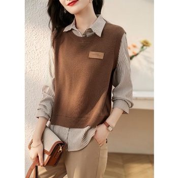 Pavasario ir rudens naujo dizaino madingas, universalus, netikras dviejų dalių, 22 atvartų dryžuotas siuvinėjimo stilingas marškinėliai, moteriški ilgomis rankovėmis.