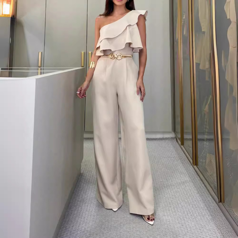 Barackszínű, vállpántos, fodros, karcsúsított nadrág - öv nélkül