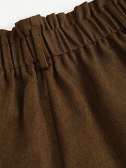 A Foreign Trade női retró öv nélküli rövidnadrág minimalista és sokoldalú, alkalmas munkába és mindennapi viseletre.