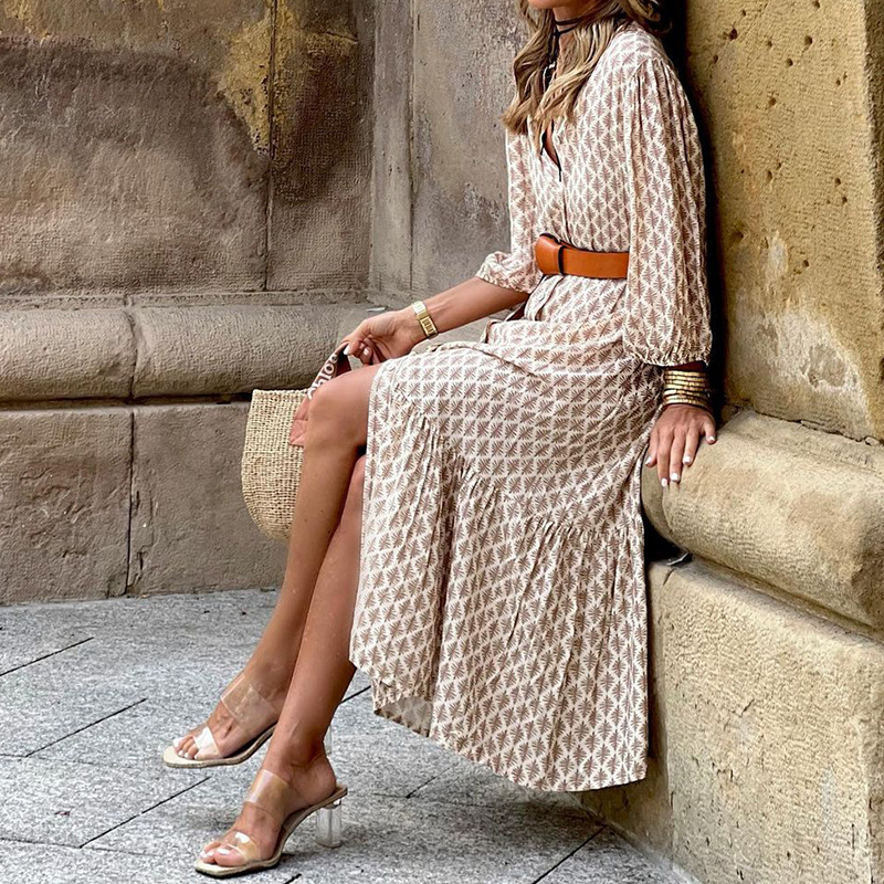 Fd1376 Spot 2025 őszi-téli új, határokon átnyúló divatos, övvel díszített, V-nyakú, egyszerű, elegáns hosszú ruha