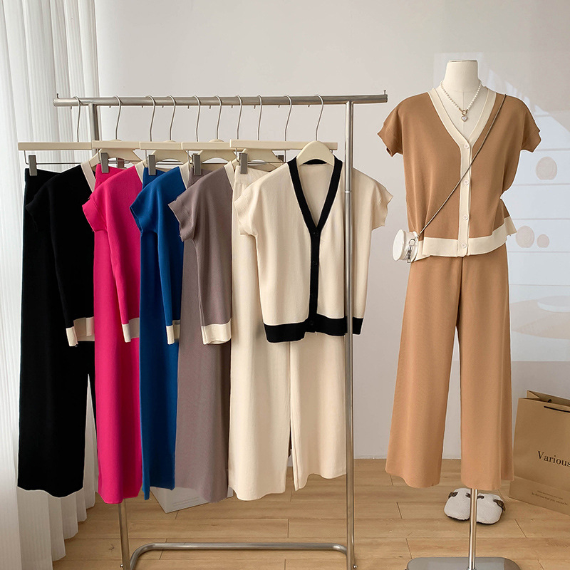 Real Shot Spot V-nyakú, ujjatlan, bő szárú nadrág, női dizájn, sikkes, egyedi, lezser, lusta kötött kétrészes szett