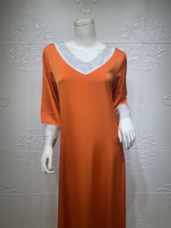 AB036 Amazon határokon átnyúló e-kereskedelmi egyszínű szatén rugalmas hálós gyémánt hosszú ruha könnyű luxus női ruházat