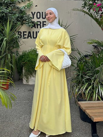 Elegáns és méltóságteljes, egyszínű, egyszerű stílusú, hátpántos, rakott derekú ruha, határokon átnyúló európai és amerikai külkereskedelem, 2025 új stílus