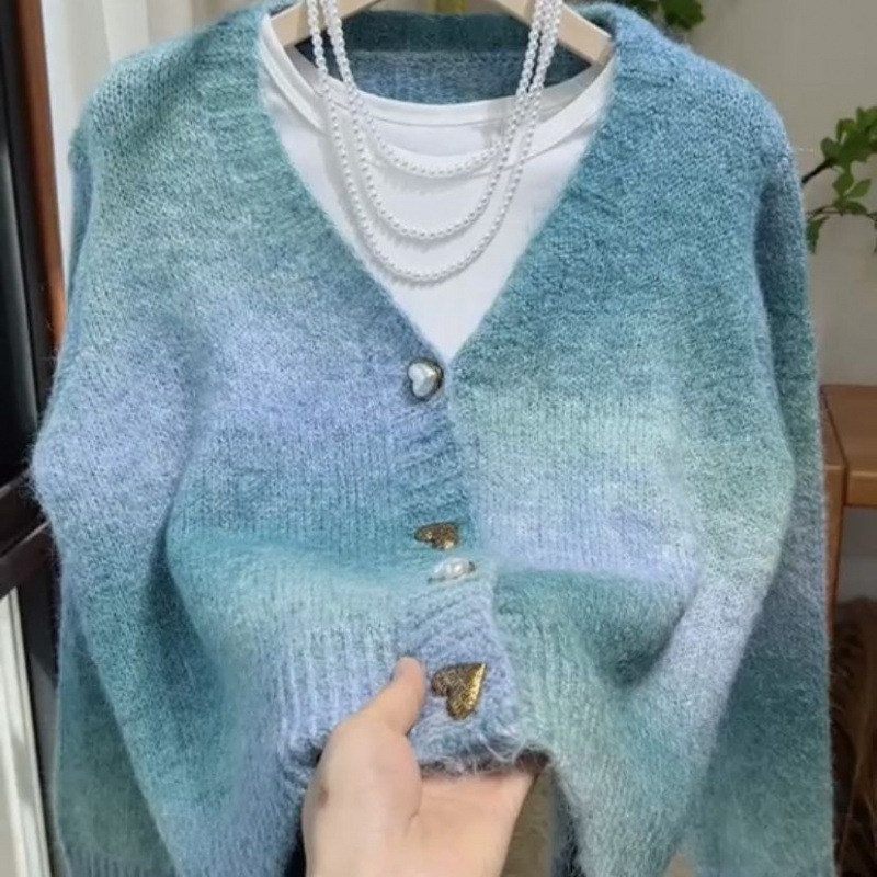 Gyengéd, öregedésgátló, szivárványos színátmenetes pulóverkabát, női 2024-es őszi és téli robbanások, szerelem gombos, V-nyakú, hosszú ujjú kardigán, divatos