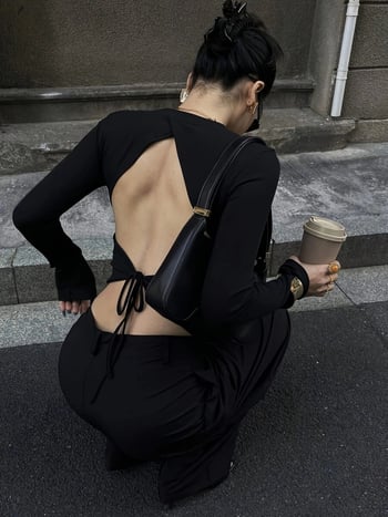 Tricou femei cu mânecă lungă și gât rotund, fără spate, subțire, cu dantelă și guler, croială neregulată
