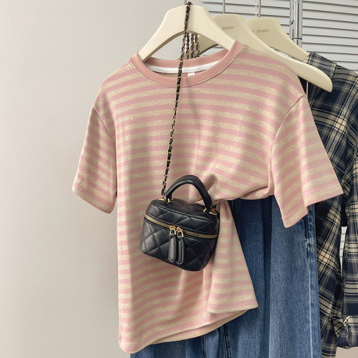 2024 Új Érkezés Alkalmi Minden Mérkőzés Karcsúsító Réspiaci Koreai Stílusú Csíkos Női Póló, Rövid Ujjú, Széles, Laza Vállú, Divatos