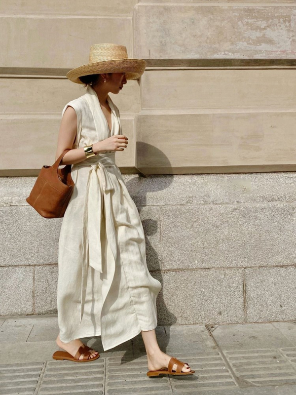 13580 Nyári Francia Stílusú, Hideg Stílusú, Régi Pénzes Stílusú, V-Galléros, Retro Ujjatlan, Ramie Fehér Vakációs Ruha