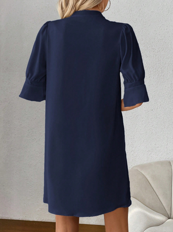 Női félujjas ruha tavaszra és őszre, elegáns és stílusos irodai dolgozóknak, alkalmas hétköznapi és munkahelyi viseletre