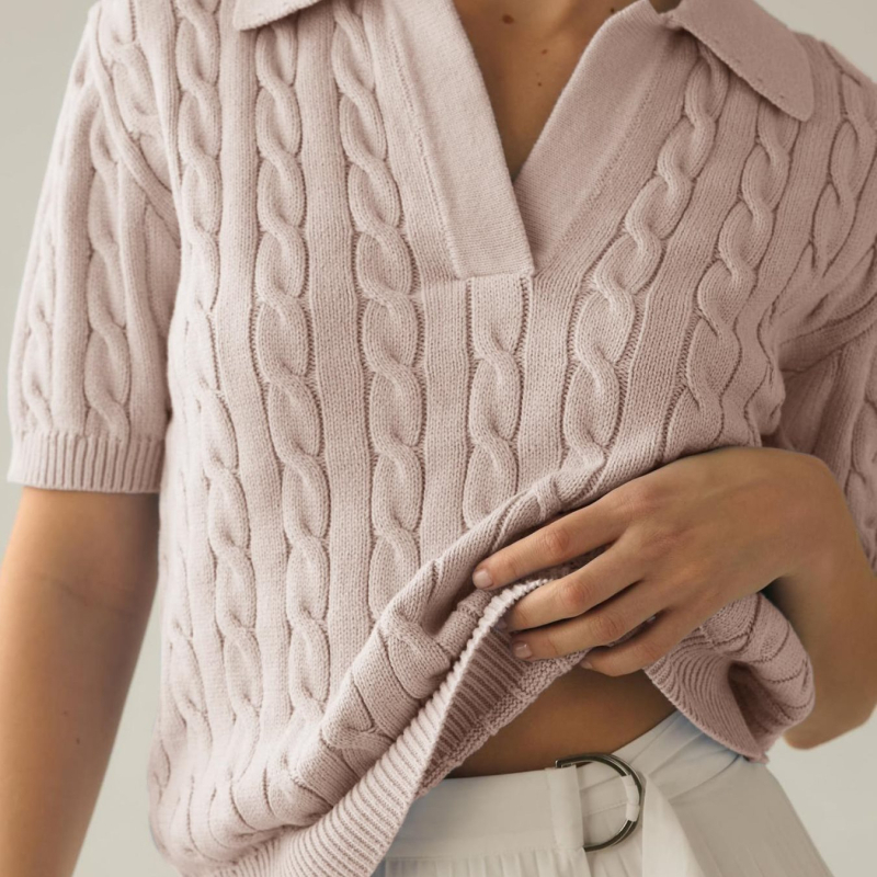 2025 m. naujas tarpvalstybinis europietiškas ir amerikietiškas minkštas megztinis su vielėmis. Minkštas megztas moteriškas džemperis su vielėmis.