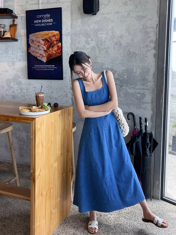 Kék ujjatlan farmer slip-on szoknya női tavaszi-nyári új szögletes gallér derék karcsúsító francia stílusú elegáns hosszú szoknya