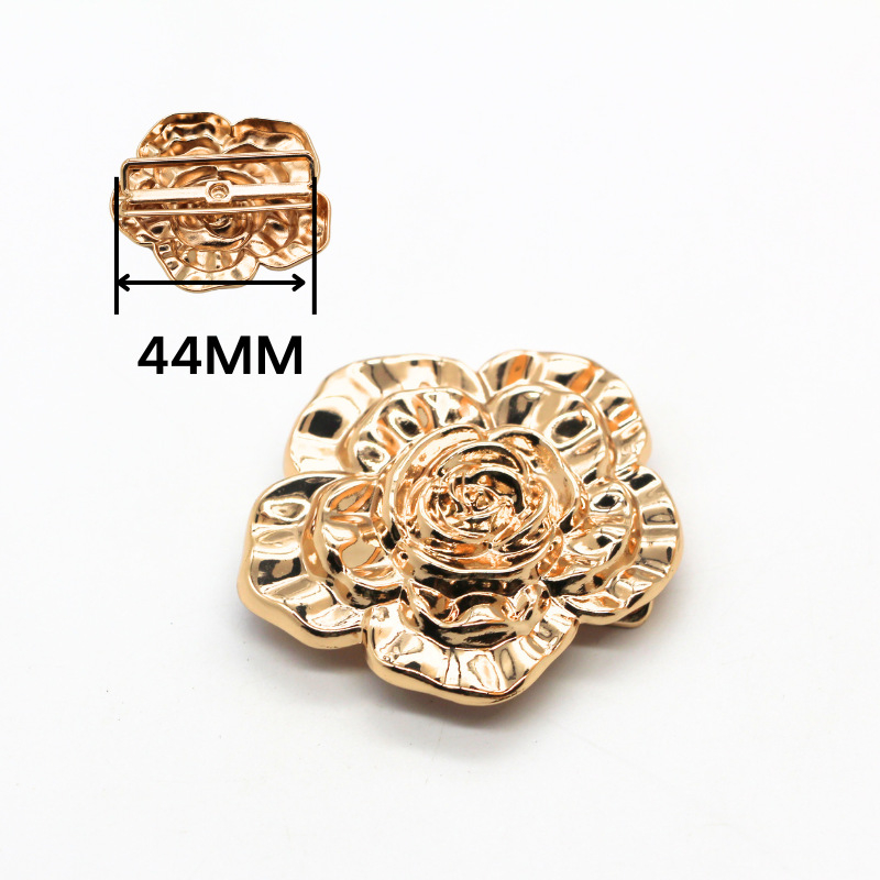 Tehase otsemüük tsingisulamist rõivad dekoratiivne salli pandla naiste erikujuline pandla rõivaaksessuaarid ujumistrikoo rinnanööp