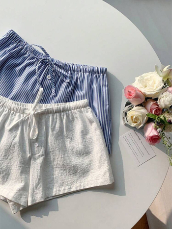 Határokon átnyúló európai és amerikai Amazon külkereskedelmi alkalmi rövidnadrág nőknek 2025 nyár új húzózsinóros egyszerű rövidnadrág sokoldalú