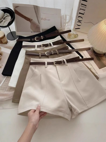 Női karcsú, lezser rövidnadrág külső viseletre 2025 tavasz új dizájn retró egyszerű magas derekú A-vonalú széles szárú nadrág