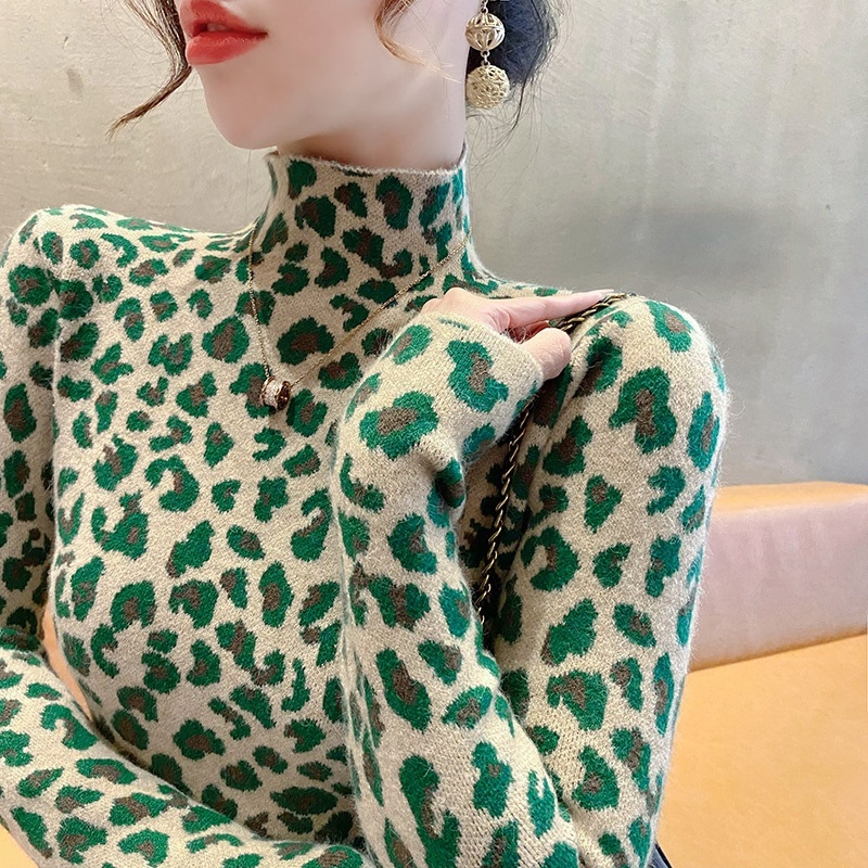 Toamna și iarna 2024 Tricotaje noi pentru femei cu guler înalt și imprimeu leopard Tricotaje în stil străin Cămașă de toamnă timpurie cu partea de sus interioară