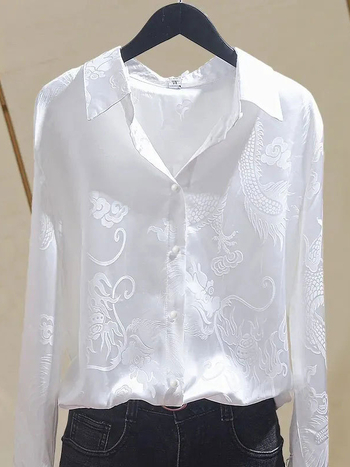 2025 kora tavaszi új, jacquard, egyszínű, női hosszú ujjú, divatos, sokoldalú, laza, karcsúsító francia felső