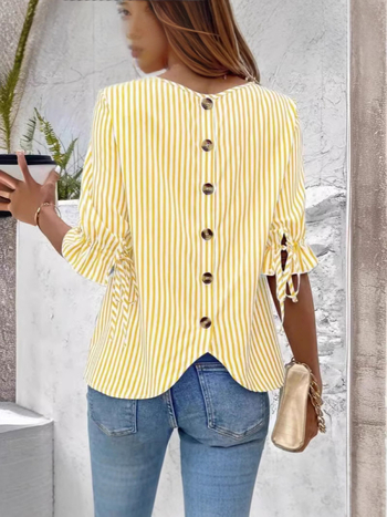 25-ös nyári európai és amerikai határokon átnyúló, független állomású nyomtatott kerek nyakú, 5 ponton átnyúló csipke, lótuszlevél ujjú, hátul egysoros, plus size felső