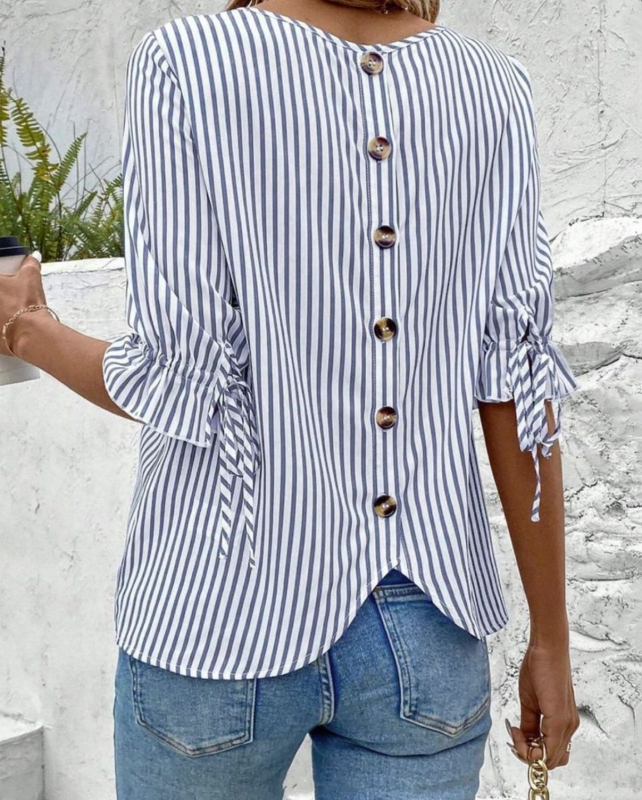 25-ös nyári európai és amerikai határokon átnyúló, független állomású nyomtatott kerek nyakú, 5 ponton átnyúló csipke, lótuszlevél ujjú, hátul egysoros, plus size felső