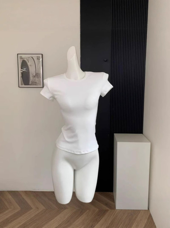 Nyári új, Pure Desire stílusú, feszes női póló, egyszínű, sokoldalú, rövid ujjú fazon, derekát összehúzó, dögös lányos crop top